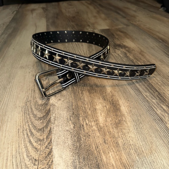 Y2K Black Studded Belt with Silver Stars - Picture 5 of 5